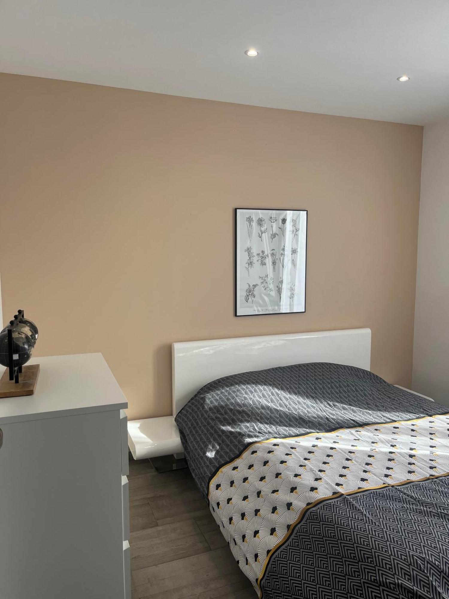 Logement Prive A Proximite Du Mont Ventoux Carpentras Exterior foto